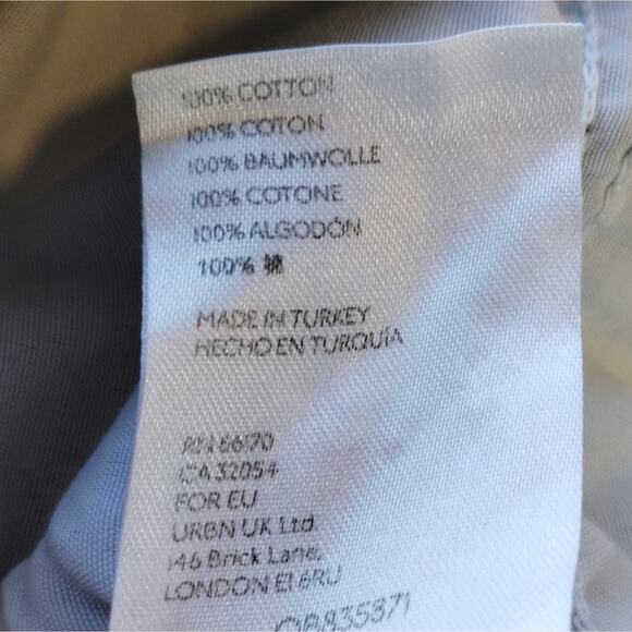 O BDG Urban Outfitters Mom High Rise Blue Jeans Distressed Ripped Denim NWT 26 - Picture 8 of 8